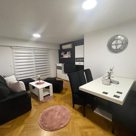 Apartmani Marcetic Slavonski Brod Exterior foto