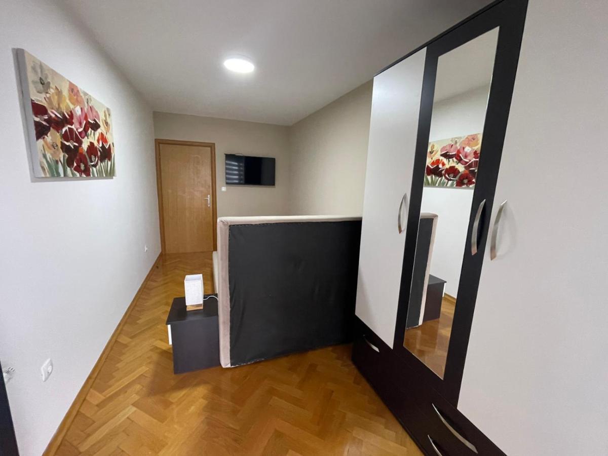 Apartmani Marcetic Slavonski Brod Exterior foto